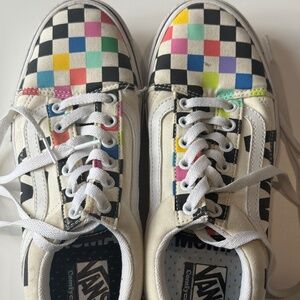 Vans Women’s MoMA Museum of Modern Art Sneakers Shoes - Size 7.5